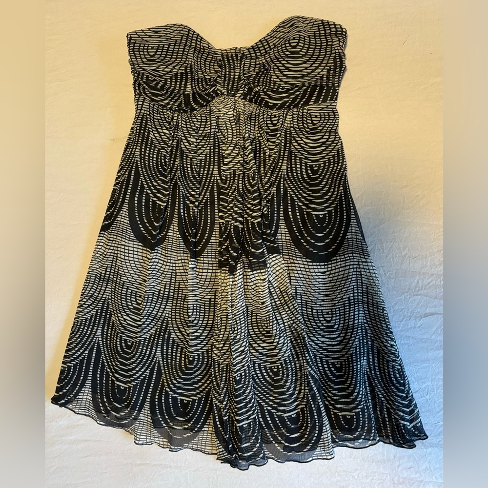 Express Women Strapless Flowy Silk Cocktail Dress Size 2 Prom Graduation Party